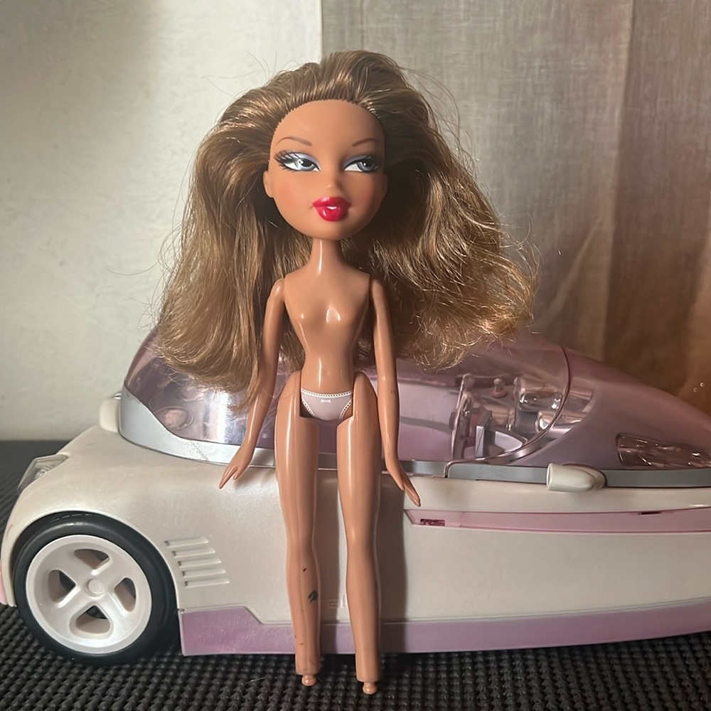 Bratz feeling pretty Yasmin(TLC)